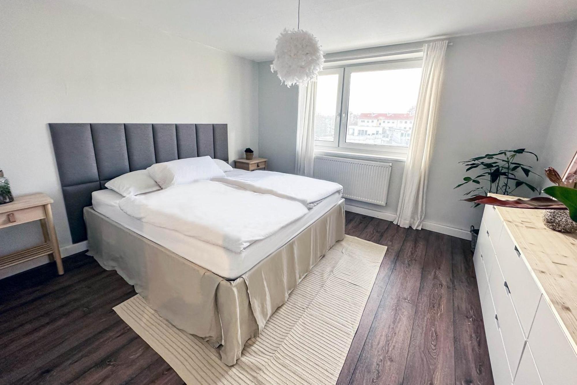 Business & Leisure Apartment อินโกลชตัดต์ ภายนอก รูปภาพ